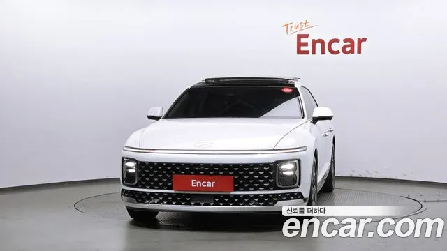 Hyundai Grandeur GN7 — Фото автомобиля 3