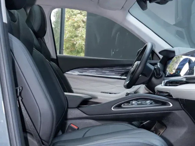 Geely Xingyue L — Фото автомобиля 16