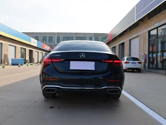Mercedes-Benz C-Class — Фото автомобиля 11