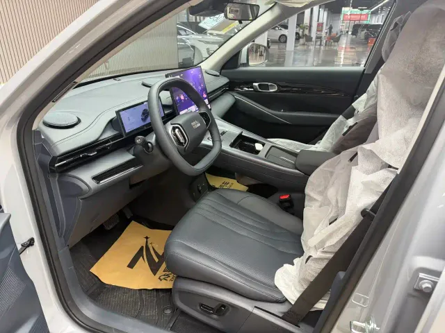 Geely Galaxy E5 — Фото автомобиля 11