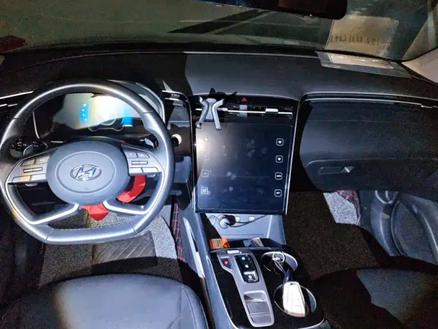Hyundai Tucson — Фото автомобиля 12