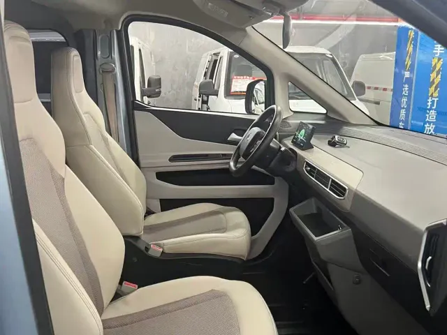 Changan Kuayue Kua Yue Xing Guang EV — Фото автомобиля 10