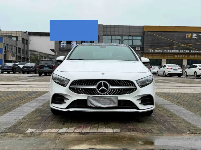 Mercedes-Benz A-Class — Фото автомобиля 2