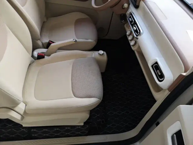 Wuling Hongguang Mini EV — Фото автомобиля 24