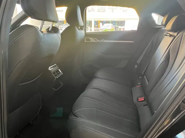 Geely Xingrui — Фото автомобиля 5