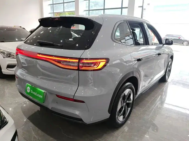Geely Galaxy E5 — Фото автомобиля 4