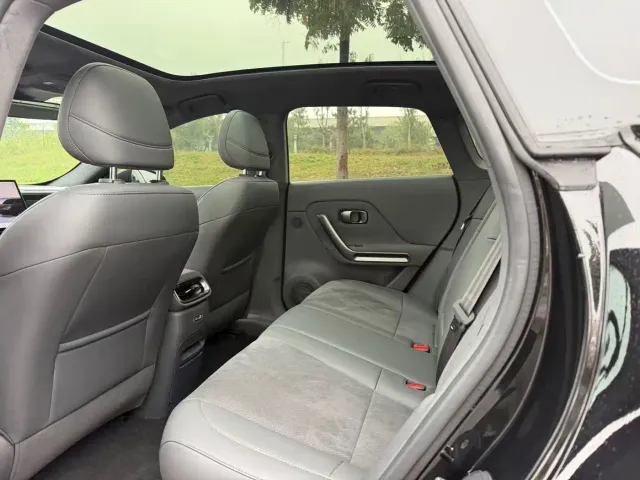 Leapmotor Lafa 5 — Фото автомобиля 5