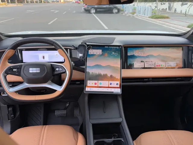Geely Galaxy L7 — Фото автомобиля 12