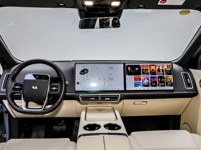 Li Auto L8 — Фото автомобиля 13