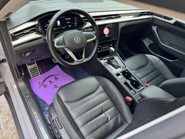 Volkswagen CC — Фото автомобиля 24