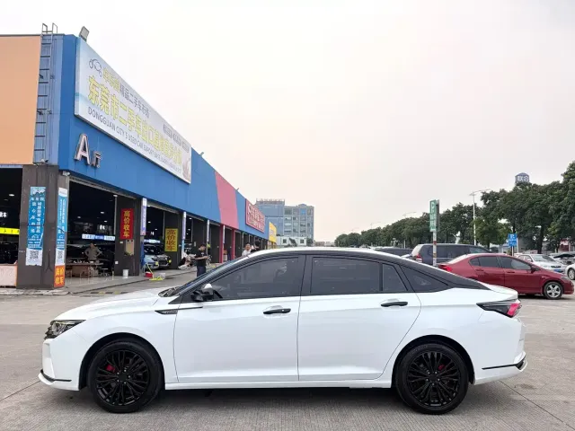 Dongfeng Aeolus Yixuan MAX 2021 1.5T Super Cool Dad Edition — Фото автомобиля 7