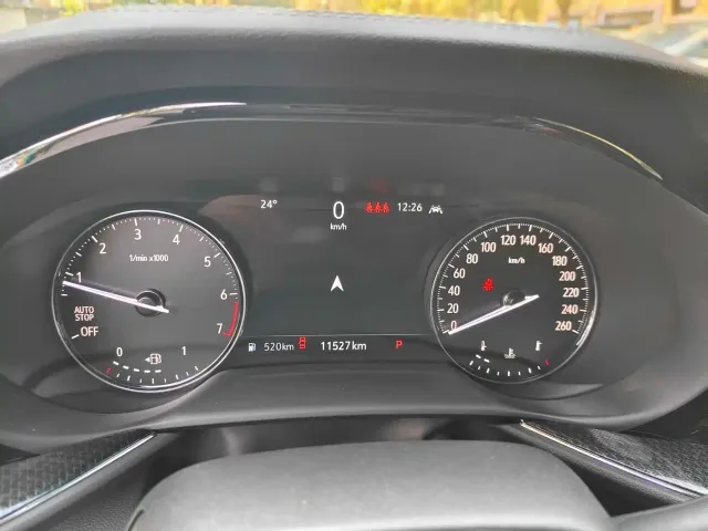 Buick Envision Plus — Фото автомобиля 8