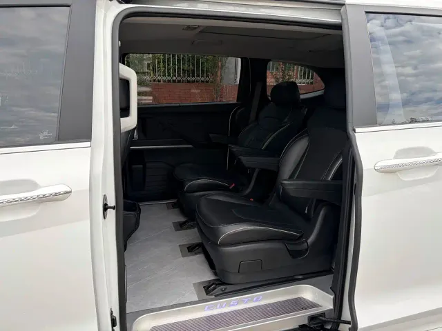 Hyundai Custo — Фото автомобиля 13