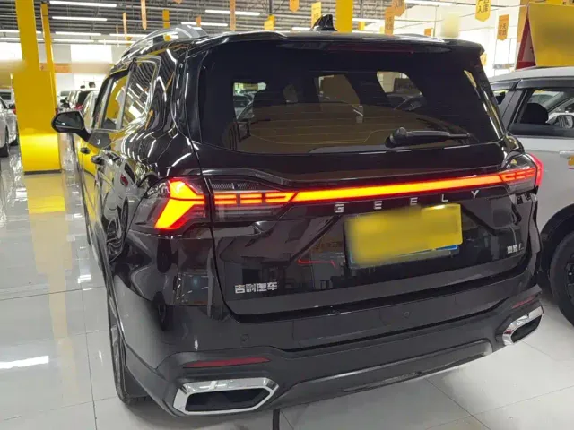 Geely Haoyue L — Фото автомобиля 12