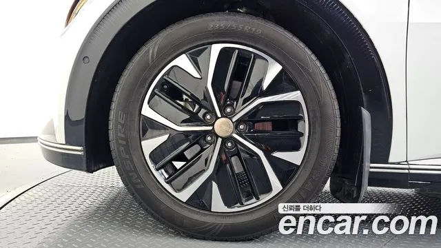 Kia EV6 Long Range — Фото автомобиля 4