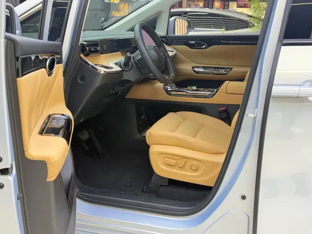 GAC Trumpchi E8 — Фото автомобиля 4