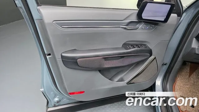 Kia EV9 — Фото автомобиля 23