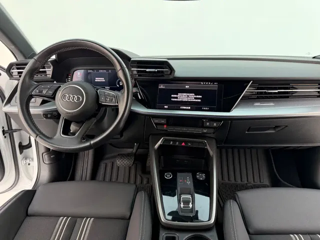 Audi A3 — Фото автомобиля 4
