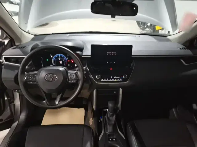 Toyota Corolla Cross — Фото автомобиля 9