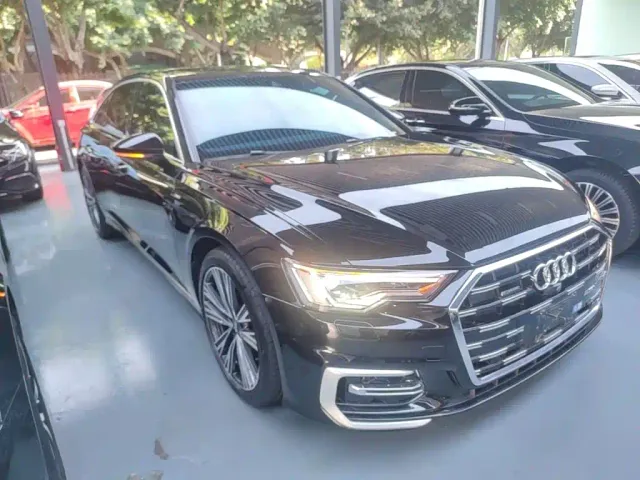 Audi A6L — Фото автомобиля 3