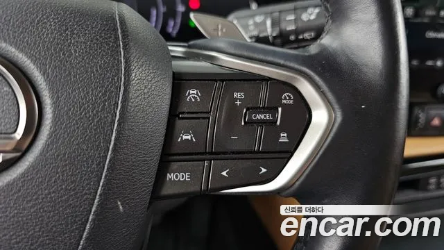 Lexus NX — Фото автомобиля 28