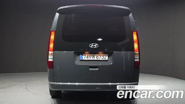 Hyundai Staria Новый Staria — Фото автомобиля 4