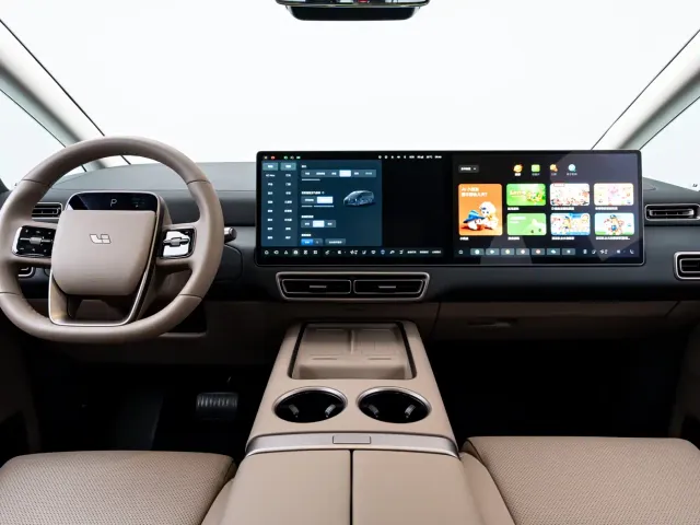 Li Auto MEGA — Фото автомобиля 9
