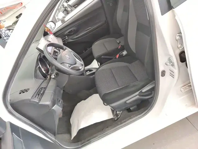 Toyota Vios FS — Фото автомобиля 14