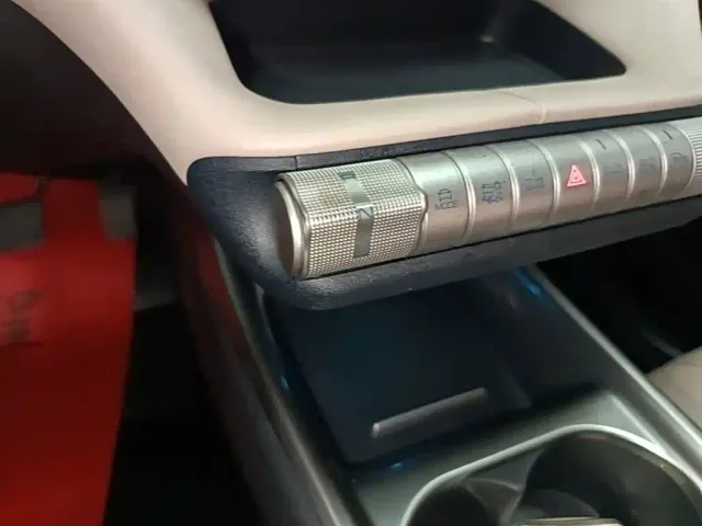 BYD Dolphin — Фото автомобиля 13