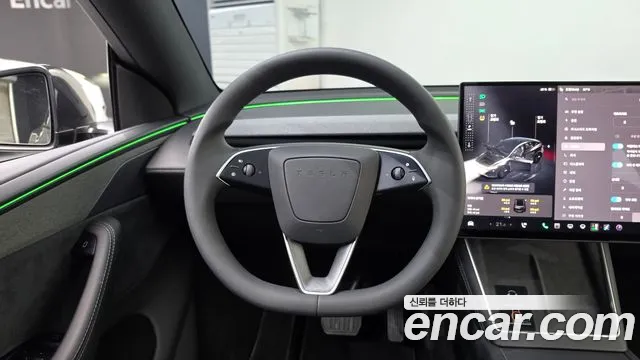 Tesla Model Y — Фото автомобиля 19