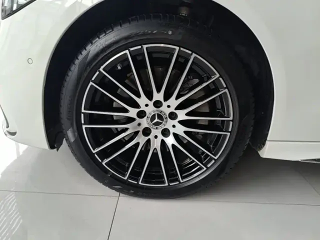 Mercedes-Benz C-Class — Фото автомобиля 22