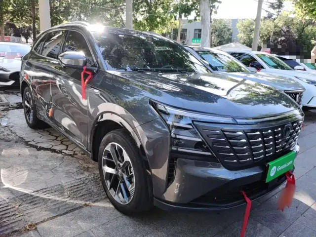 Changan CS75 Plus — Фото автомобиля 3