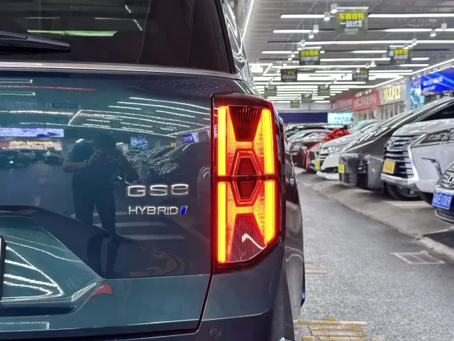 GAC Trumpchi GS8 — Фото автомобиля 7