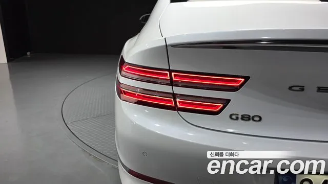 Genesis G80 RG3 — Фото автомобиля 8