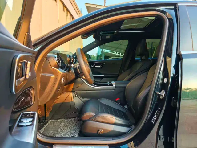Mercedes-Benz C-Class — Фото автомобиля 9