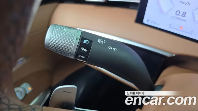 Genesis GV70 2.5T Бензин 2WD — Фото автомобиля 27