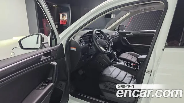 Volkswagen Tiguan Tiguan 2 поколение 2.0 TDI Prestige — Фото автомобиля 10