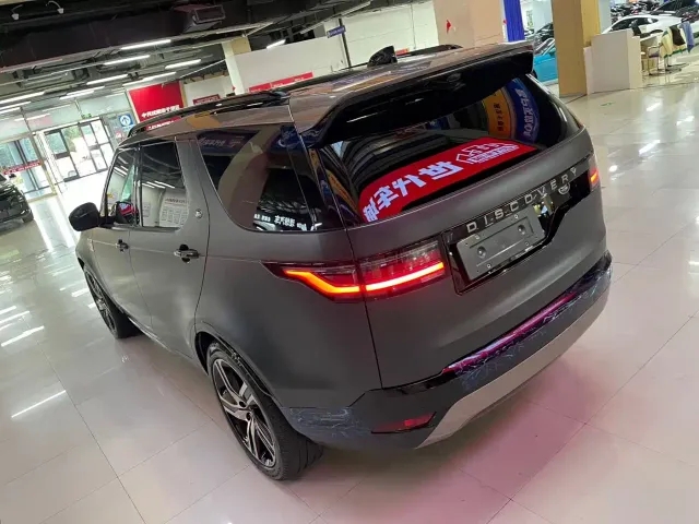 Land Rover Discovery — Фото автомобиля 10