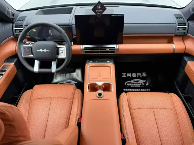 BYD FangChengBao Titanium 7 — Фото автомобиля 5