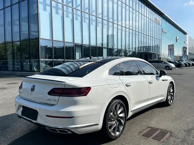Volkswagen CC — Фото автомобиля 19
