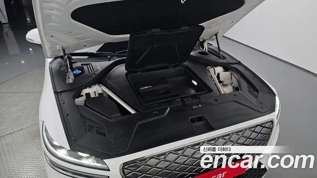 Genesis GV70 Electrified GV70 — Фото автомобиля 5