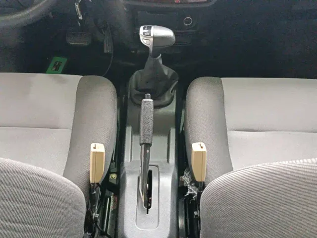 Changan Ruixing EM60 — Фото автомобиля 13
