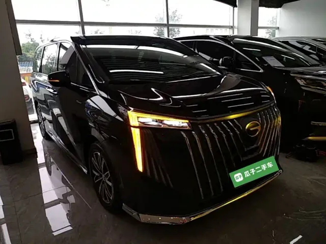 GAC Trumpchi M8 — Фото автомобиля 3