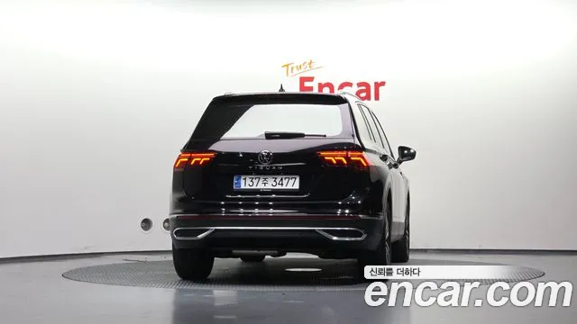 Volkswagen Tiguan Generation 2 — Фото автомобиля 4