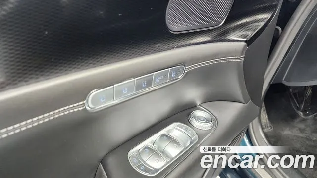 Genesis G90 Бензин 3.5 турбо AWD — Фото автомобиля 17