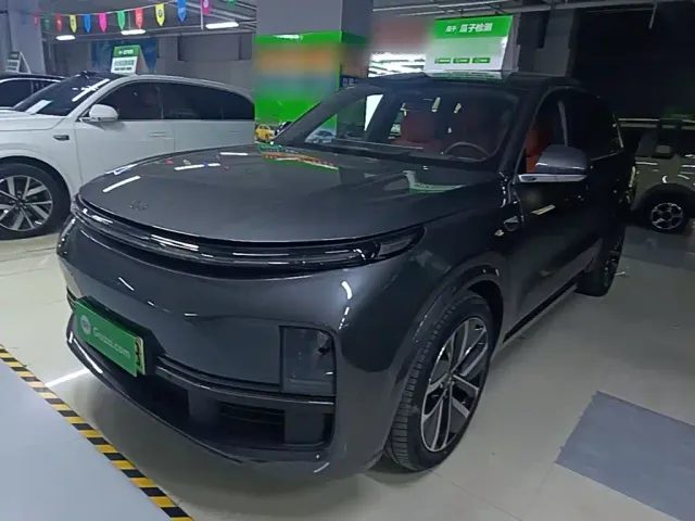 Фотография автомобиля — Li Auto L8