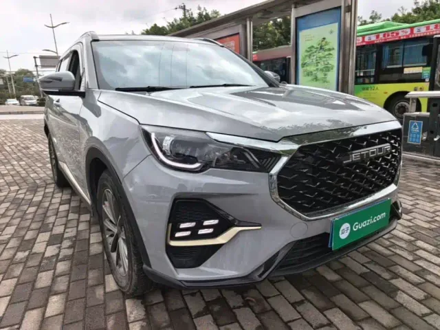 Jetour X70 — Фото автомобиля 3