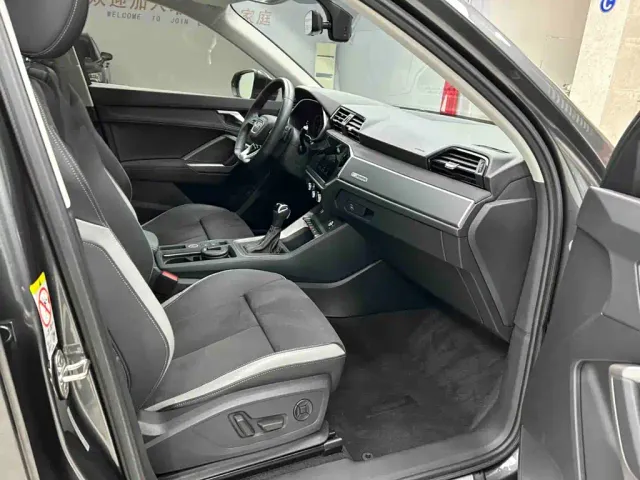 Audi Q3 — Фото автомобиля 18