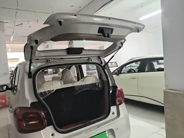 Wuling Hongguang Mini EV — Фото автомобиля 18