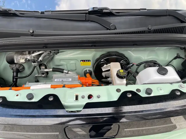 Wuling Hongguang Mini EV — Фото автомобиля 17
